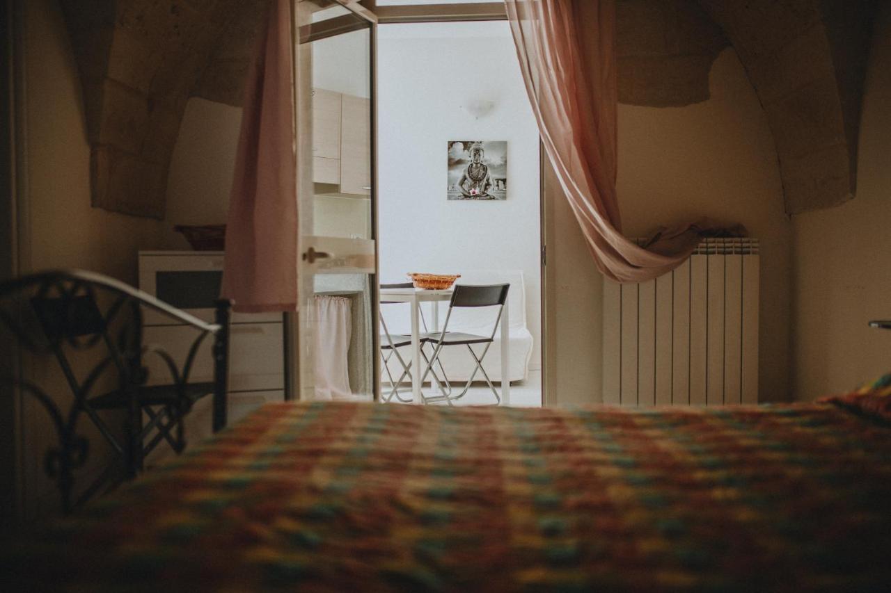 Le Camporelle In Citta Bed and Breakfast Λέτσε Εξωτερικό φωτογραφία